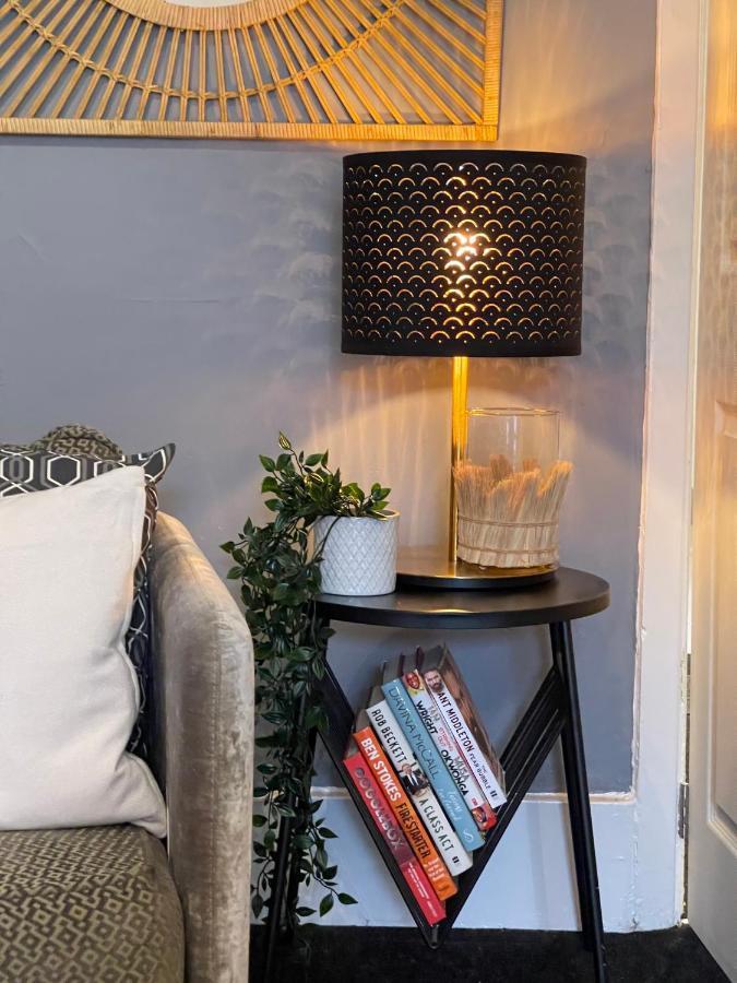 Urban 3 Bedroom Home In Kings Heath-Great Location Бирмингам Екстериор снимка